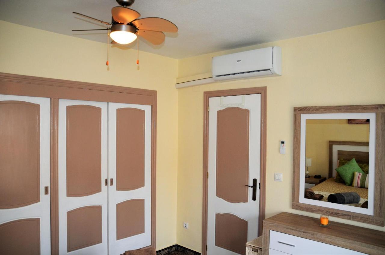Naufragos Beach Apartment Torrevieja Dış mekan fotoğraf