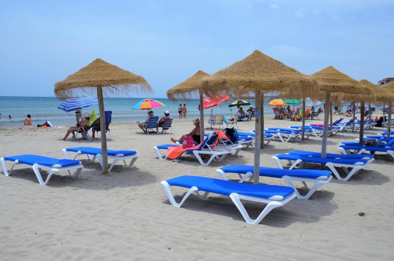 Naufragos Beach Apartment Torrevieja Dış mekan fotoğraf
